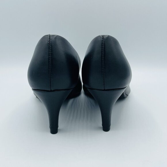 Time and Tru Shoes Womens Size 7.5 Wide Black Kitten Heels Slip On Career Office - Picture 7 of 12